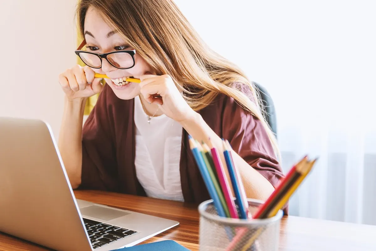 Seasonal Study Plan: Using Essay Summaries to Revise for Summer Exams